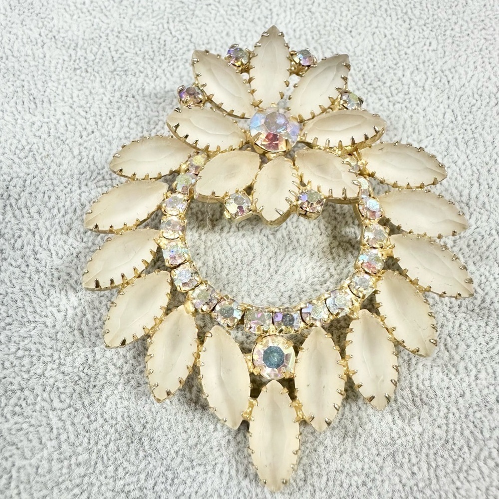 Vintage JULIANA D&E Large Brooch Marquise Prong Set Frosted Satin AB Rhinestone